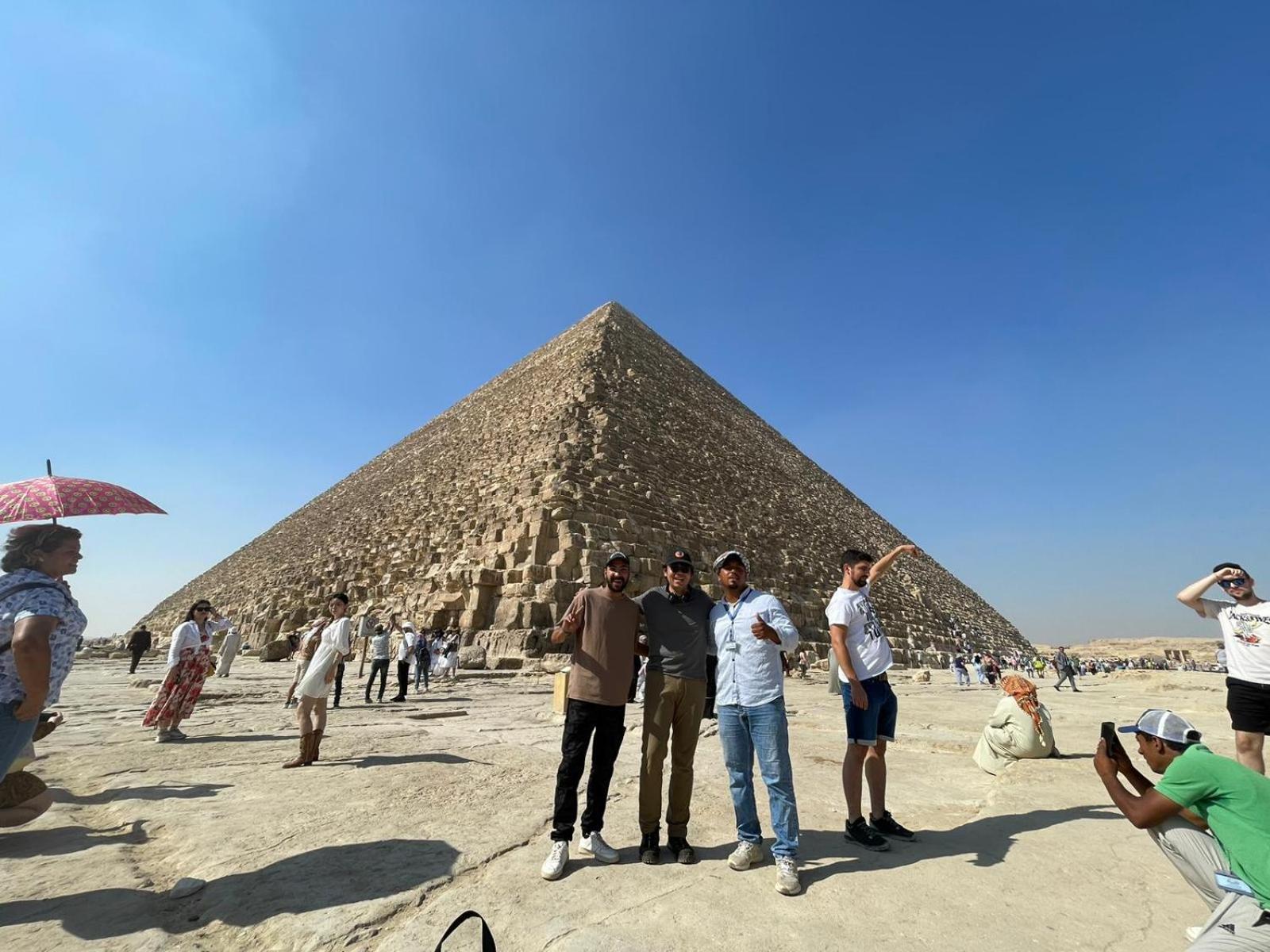 Momen Pyramids Inn Kafret el-Gabal Zewnętrze zdjęcie